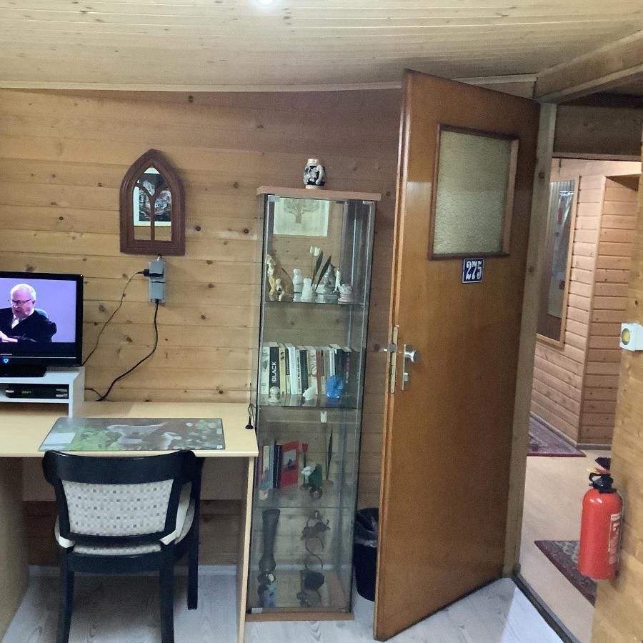 Gemuetliches Zimmer Im Seterant/Untergeschoss Essen Ngoại thất bức ảnh
