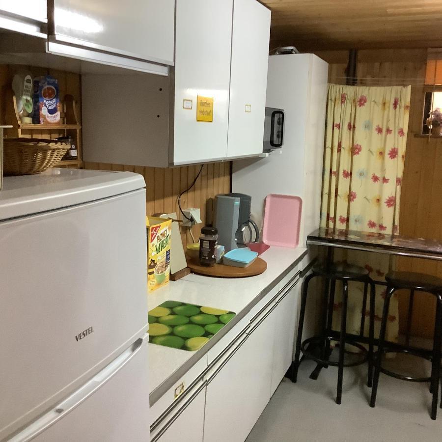 Gemuetliches Zimmer Im Seterant/Untergeschoss Essen Ngoại thất bức ảnh