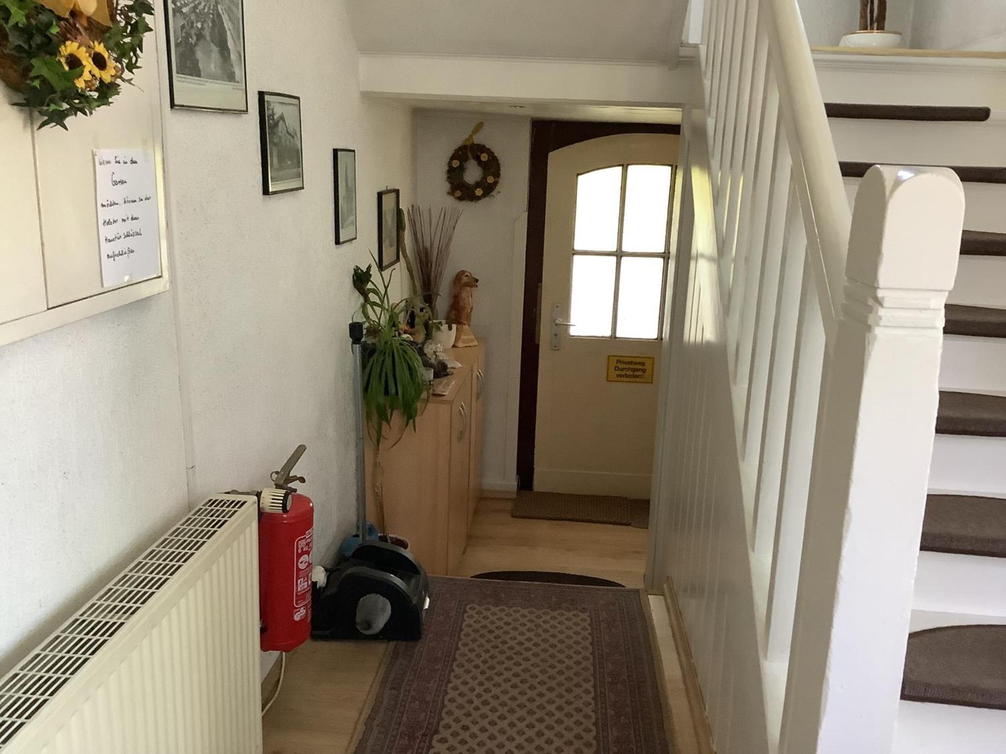 Gemuetliches Zimmer Im Seterant/Untergeschoss Essen Ngoại thất bức ảnh